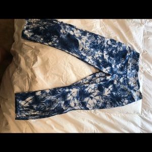 Tye die capri style workout leggings